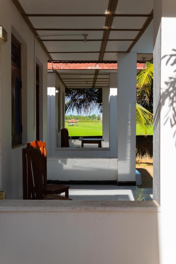 Hotel Surf & Yoga Arugam Bay Exterior foto