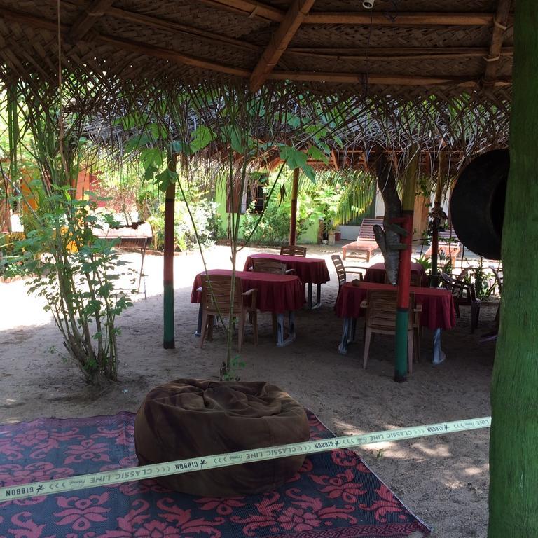 Hotel Surf & Yoga Arugam Bay Exterior foto