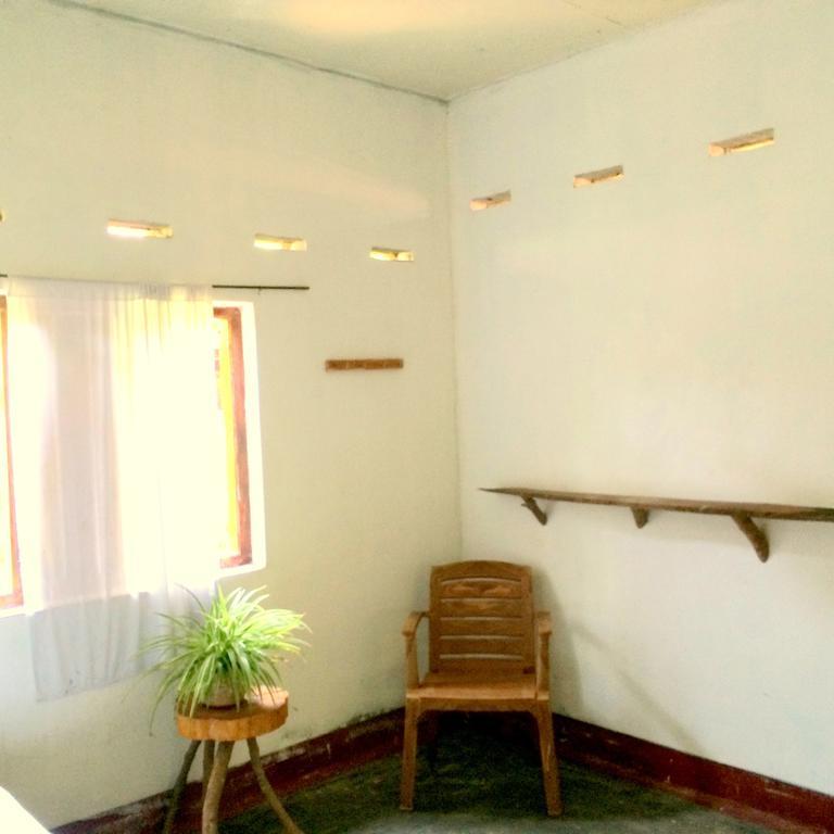 Hotel Surf & Yoga Arugam Bay Habitación foto