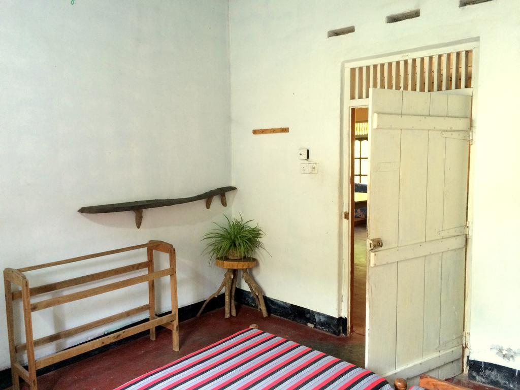 Hotel Surf & Yoga Arugam Bay Habitación foto